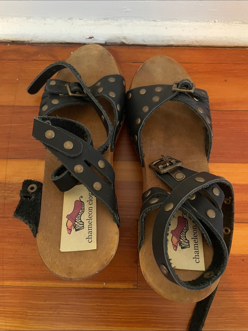 Chameleon Club Black Studded Leather Sandals